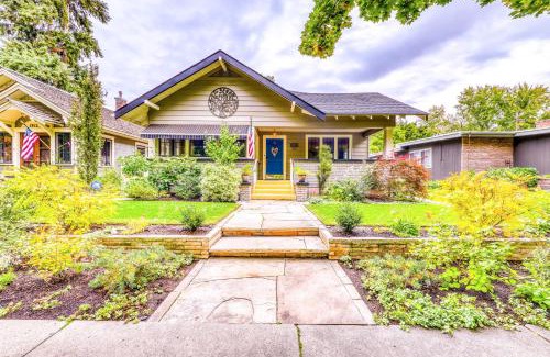 Harrison Boulevard House | The Harrison House
