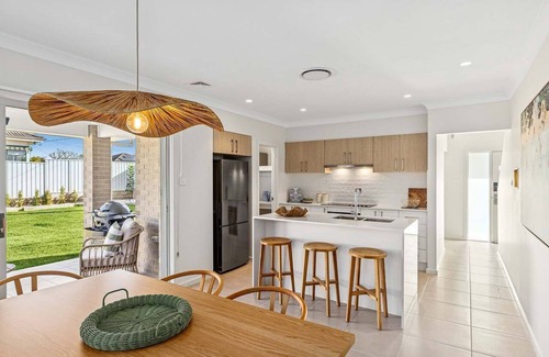 Ettalong Beach House | The Haven by Coast Hosting