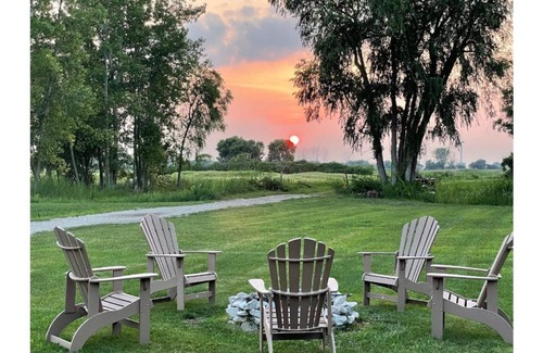 Chatham-Kent House | The Haven Lodge on Lake St Clair