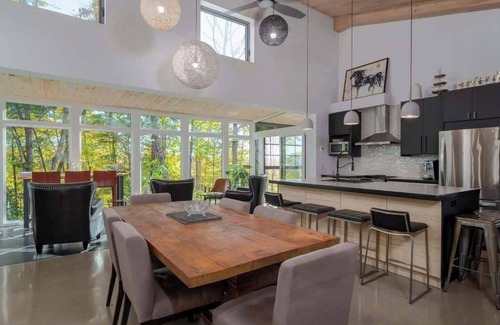 Entrelacs Ski Chalet | The Haven of Light! S