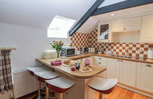 Duddo Cottage | THE HAVEN, pet friendly, character holiday cottage in Norham