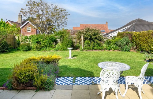 Snape House | The Haven - Two Bedroom House, Sleeps 4