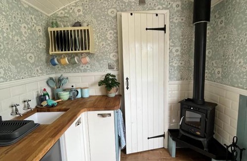 Achill Sound Cabin | The Hazel Hut