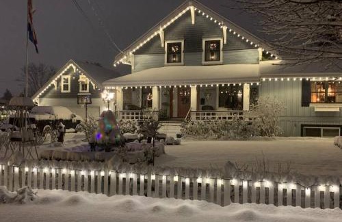 Chilliwack Proper Village West Bed & Breakfast | The Hazelhouse
