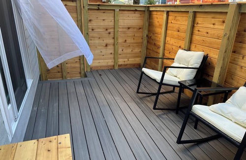 Central Square Apartment | The heart Cambridge/Boston Studio private yard free permit parking 1#
