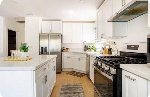 Clarkdale House | The Heart Of LA House