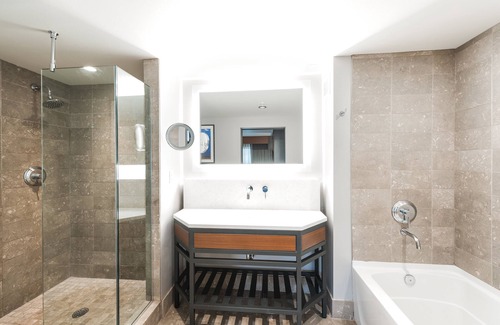 Moss Bay Hotel | The Heathman Hotel