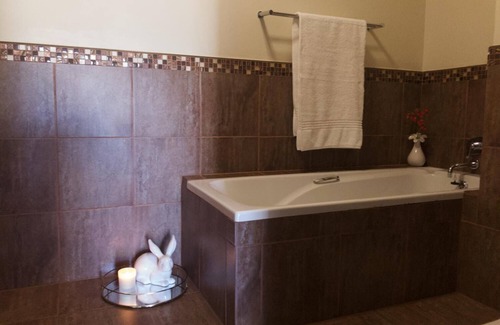 Ga-Segonyana House | The Hedge Guesthouse