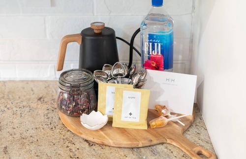 Gilbert House | The Heritage House: Family and Pet Friendly Home with Pool and Spa