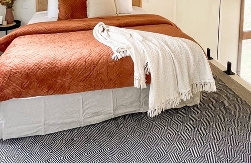 Currumbin Valley House | The Hideaway | couples retreat, bathhouse, fire pit