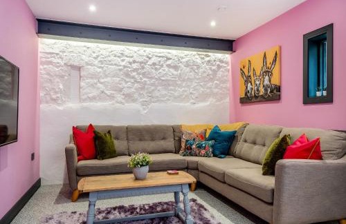 Yarmouth Apartment | The Hideaway