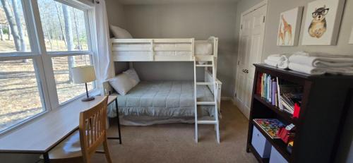 Sky Valley House | The Hideaway House- 3 bedroom with Hot Tub, Fenced Yard, Lake Access