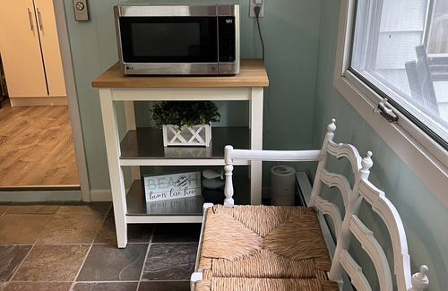 Ponshewaing Cottage | The Hideaway of Crooked Lake