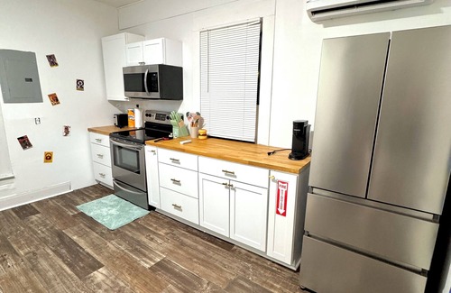 Bardstown Apartment | The Hideout on 3rd in Historic Downtown Bardstown on Main St