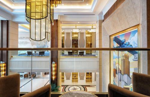 Arts/Warehouse District Hotel | The Higgins Hotel New Orleans, Curio Collection by Hilton