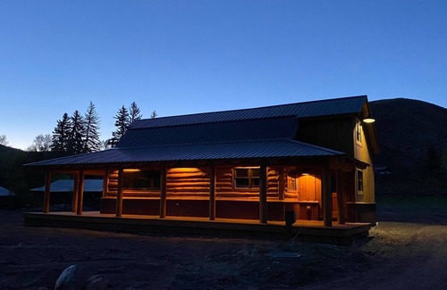 Ohio City Cabin | The High & The Mighty - 115 Gunnison Street, Ohio City, CO 81237