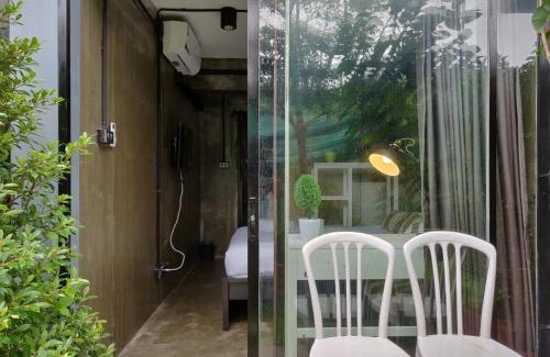 Wat Kanlaya House | THE HOG