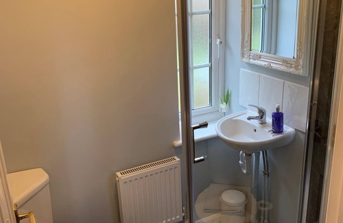 Cambridge Bed & Breakfast | The Holly Tree