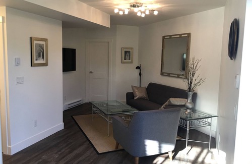 Aldergrove Apartment | The home's sweet home in the meadows