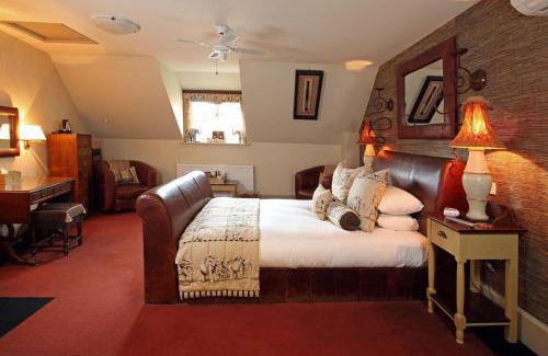 Burnham Market Hotel | The Hoste and The Vine House Hotels