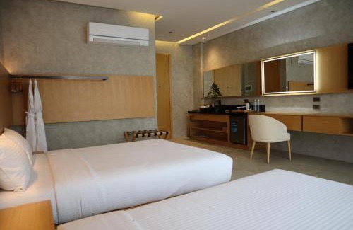 San Vicente Resort | The Hotel Elizabeth Resort and Villas - Long Beach San Vicente Palawan