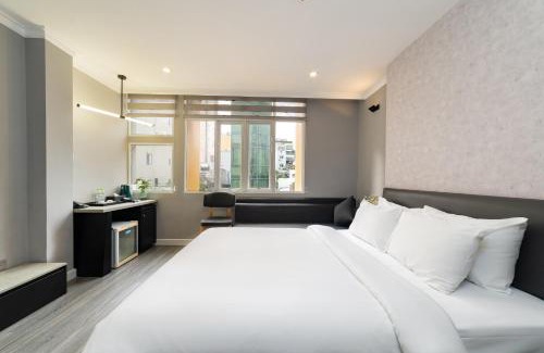 Downtown Ho Chi Minh City Hotel | The Hotel Nicecy