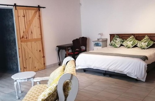Komani House | The House Guesthouse - Fox's Lair, bachelor apartment near schools
