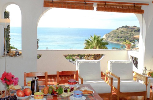 Santa Maria Condo | The Houses of Concetta Med'1