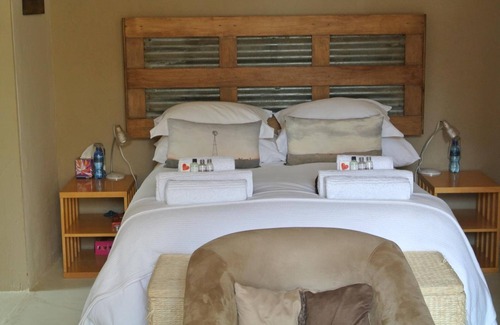 Nieu-Bethesda Bed & Breakfast | The Ibis Lounge