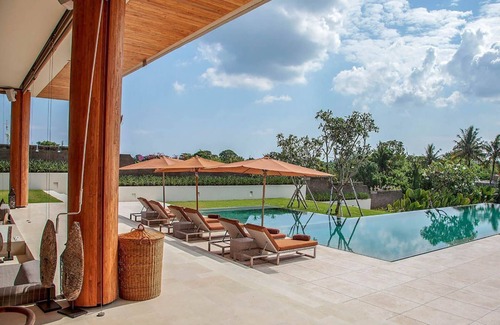 Babakan Villa | The Iman Villa - Five Bedroom Villa, Sleeps 10
