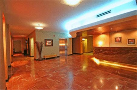 East Forest Hotel | The Independence Inn - Charlotte Matthews