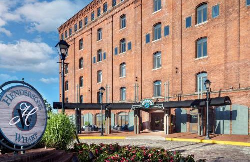 Fells Point Hotel | The Inn at Henderson's Wharf, an Ascend Collection Hotel