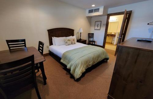 Newland Hotel | The Inn at Shady Lawn