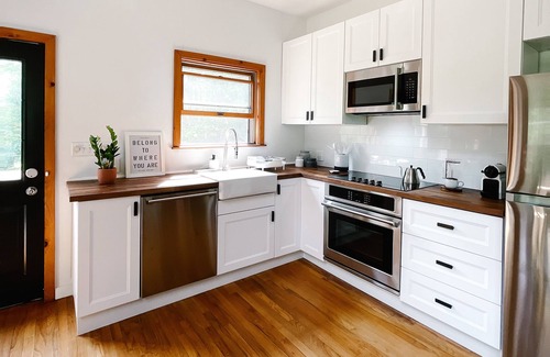 Roscoe House | The Ipê House: Chic Catskills Cabin, 60min to Belleayre Mountain Ski