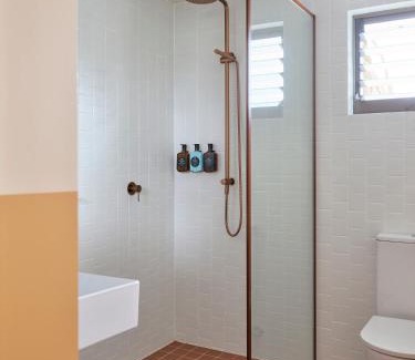 Batehaven Hotel | The Isla & Casita