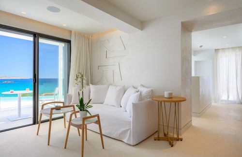 Almyros House | The Island Concept