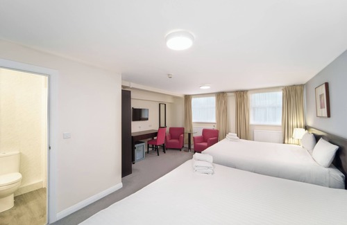 Carmarthen Hotel | The Ivy Bush Royal Hotel By Compass Hospitality