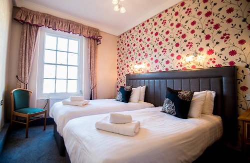 Carmarthen Hotel | The Ivy Bush Royal Hotel By Compass Hospitality