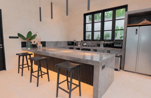 Kedewatan Villa | The Jangala Luxury Retreat Ubud-Villa Pura
