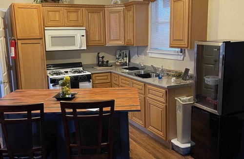 Seventh Ward Bed & Breakfast | The Jazzy Blue Bed & Breakfast