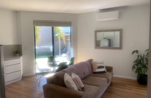 Nagambie Apartment | The Jetty Executive, Unit 15