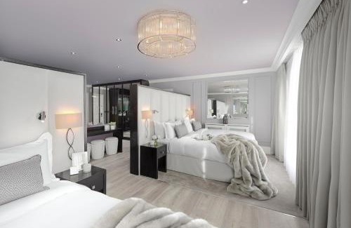 Enfield Hotel | The Johnstown Estate
