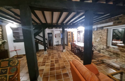 Caranceja Cottage | The Jomeruca. Town house near beach and mountains