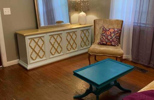 Brookhaven Apartment | The Jungalow