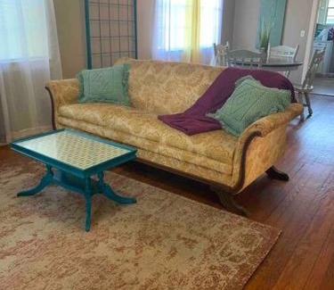 Brookhaven Apartment | The Jungalow