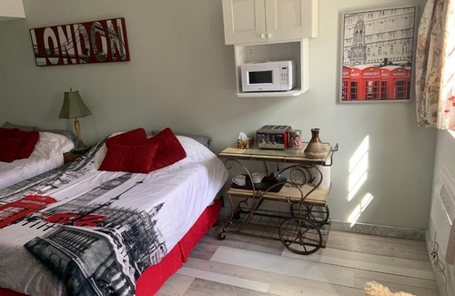 Bracebridge Hotel | The Jypsy Inn Notting Hill