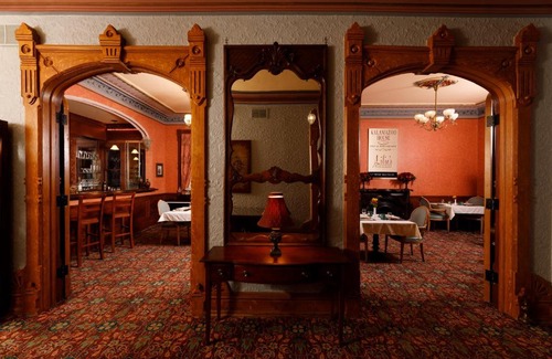 Central Business District Bed & Breakfast | The Kalamazoo House Bed & Breakfast
