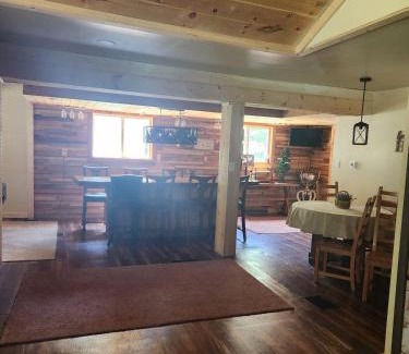 Brownfield House | The Kalli-Ru near Golf, Ohiopyle, Fallingwater