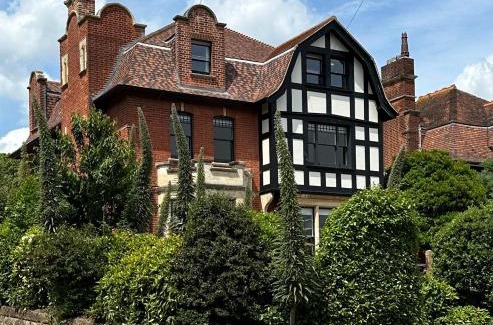 St Leonards-On-Sea Bed & Breakfast | The Knowle at St Leonards