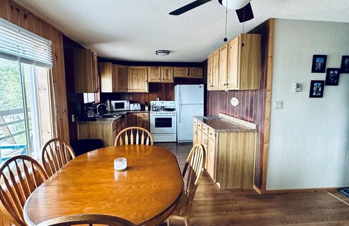 Machin Cabin | The L&S Lodge on Eagle Lake